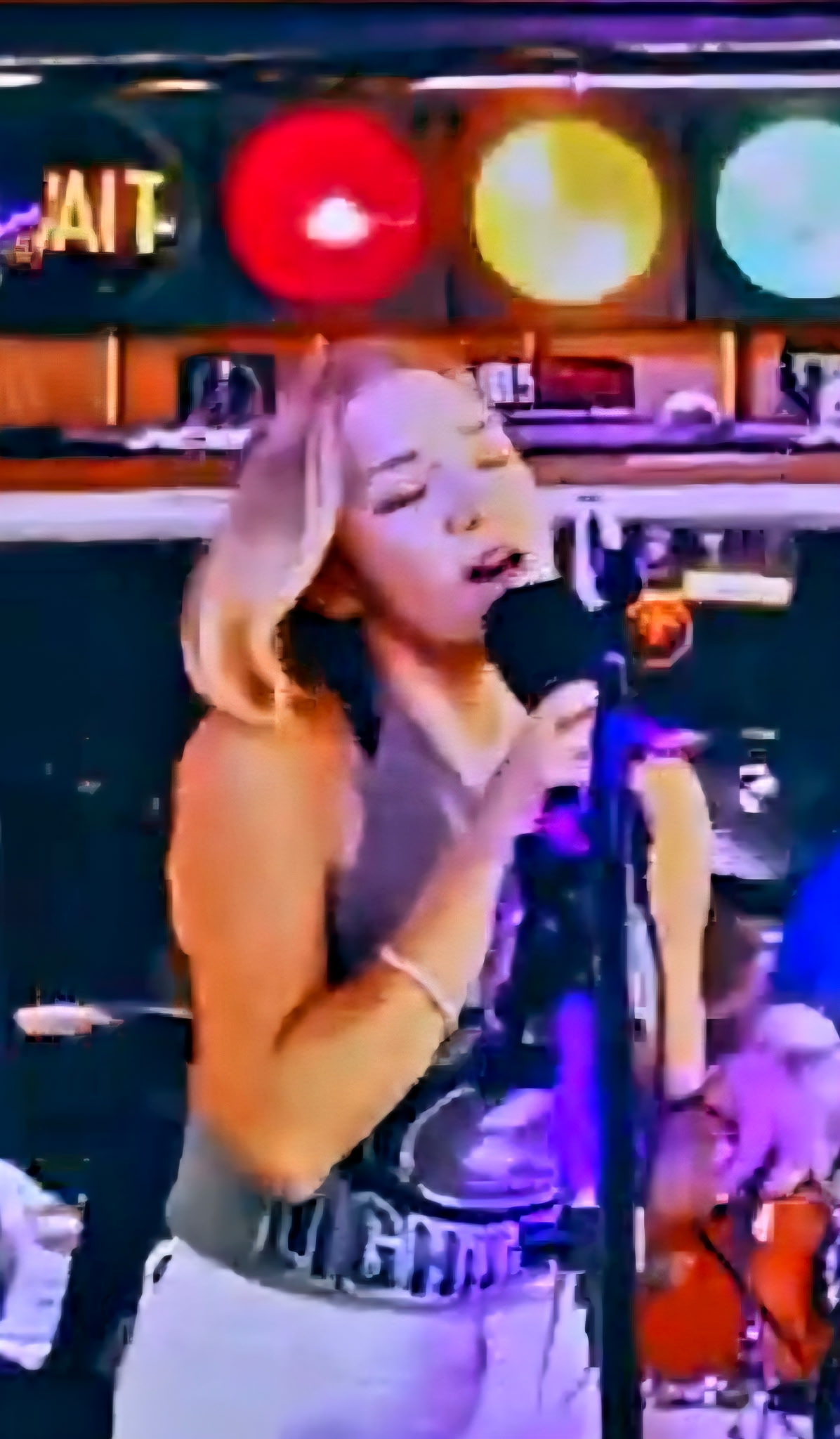 Ambar Diaz-Lozano